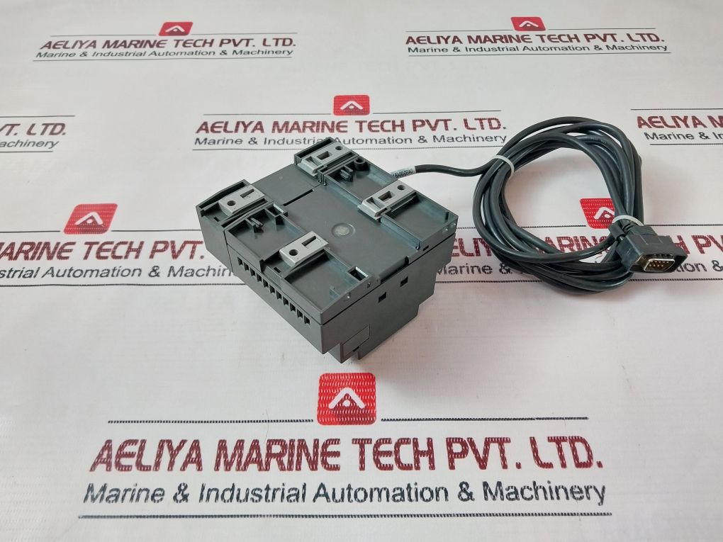 Siemens 6Ed1 052-1Md00-0Ba6 Controller Output 4Xrelay/10A