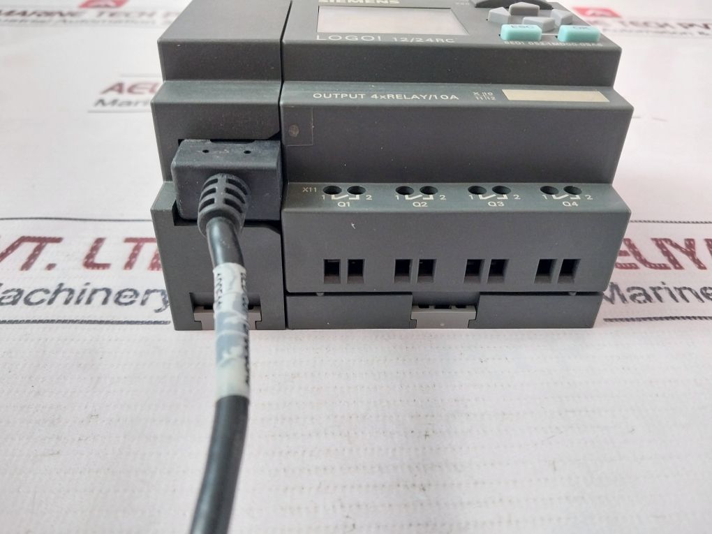 Siemens 6Ed1 052-1Md00-0Ba6 Controller Output 4Xrelay/10A