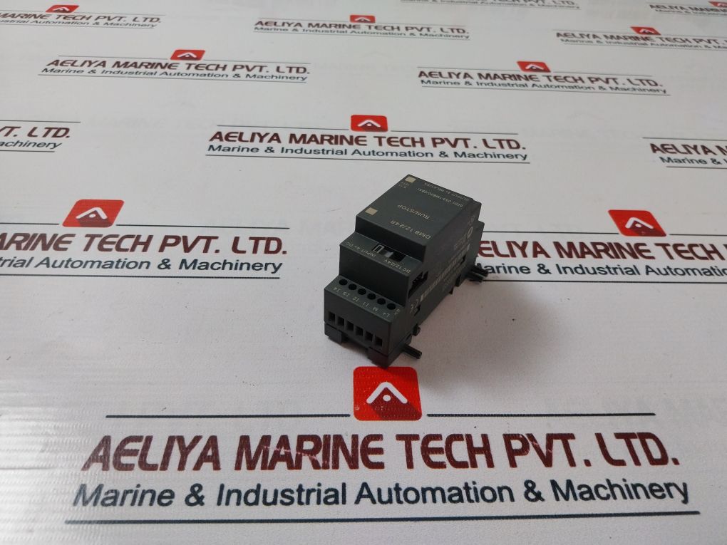 Siemens 6Ed1 055-1Mb00-0Ba1 Digital Input/Output Module Dc 12/24V