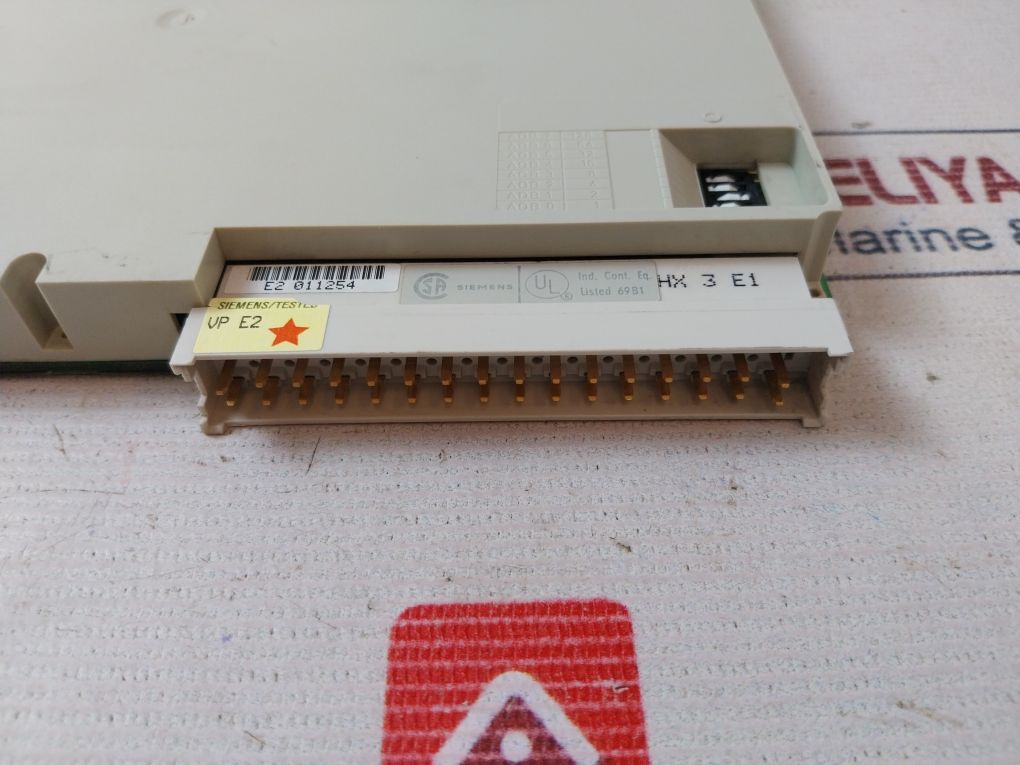 Siemens 6Es5451-4Ua13 Digital Output Module