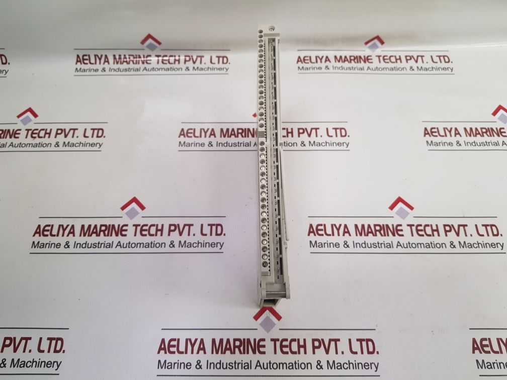 Siemens Simatic 6Es5458-4Uc11 Relay Output Module