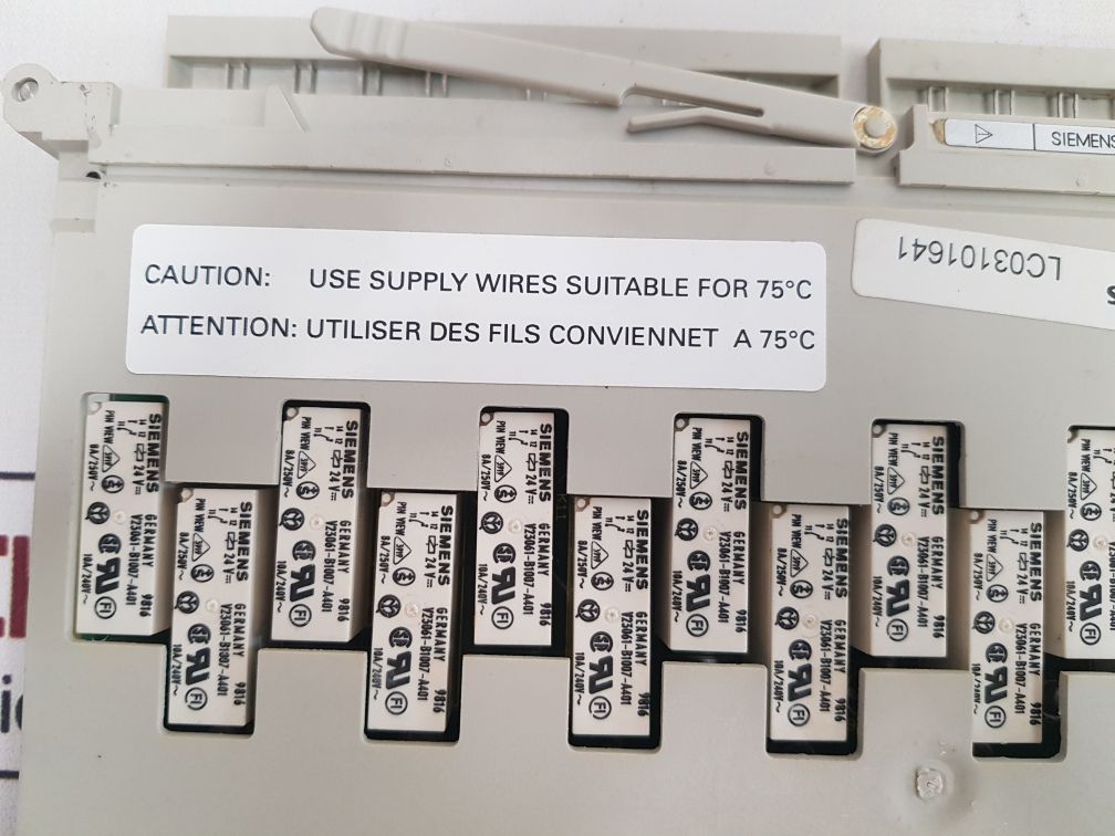 Siemens Simatic 6Es5458-4Uc11 Relay Output Module