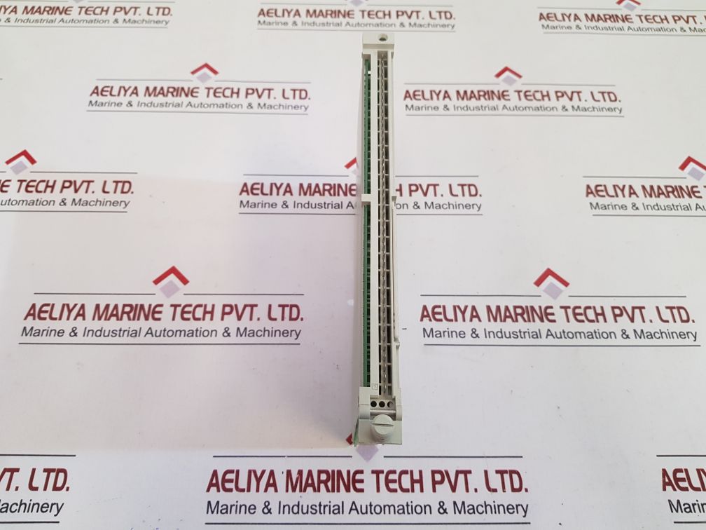 Siemens Simatic 6Es5465-4Ua13 Analog Input Module