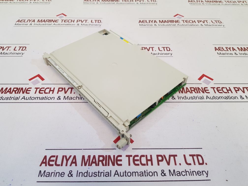 Siemens Simatic 6Es5470-4Ub11 Analog Output Module