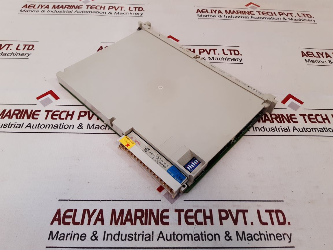 Siemens Simatic 6Es5470-4Ub12 Analogue Output Module