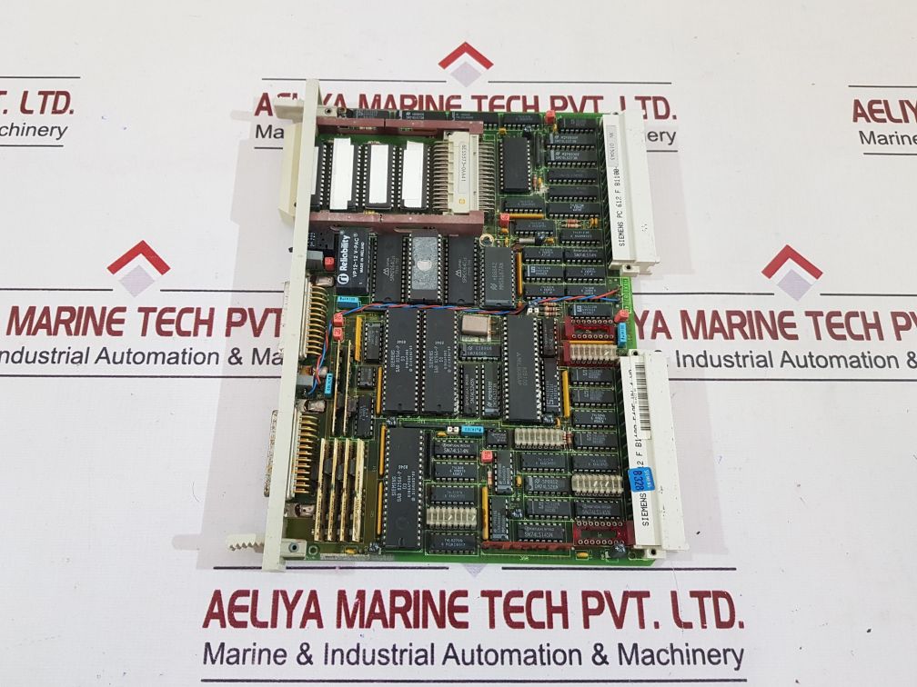 Siemens Simatic 6Es5525-3Ua21 Plc Module
