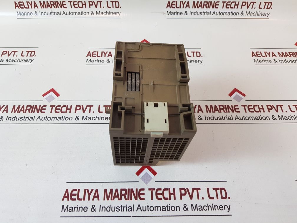 Siemens 6Es5 100-8Ma02 Central Processing Unit