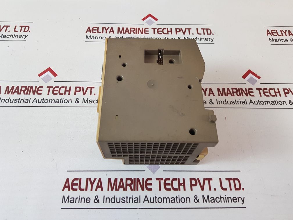 Siemens 6Es5 100-8Ma02 Central Processing Unit 24V