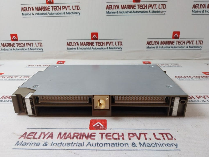 Siemens 6Es5 308-3Ua12 Interface Module Ac 250V