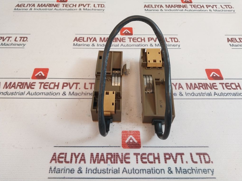 Siemens 6Es5 315-8Ma11 Interface Module Set
