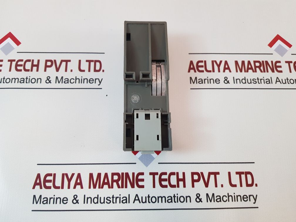 Siemens 6Es5 316-8Ma11 Interface Module
