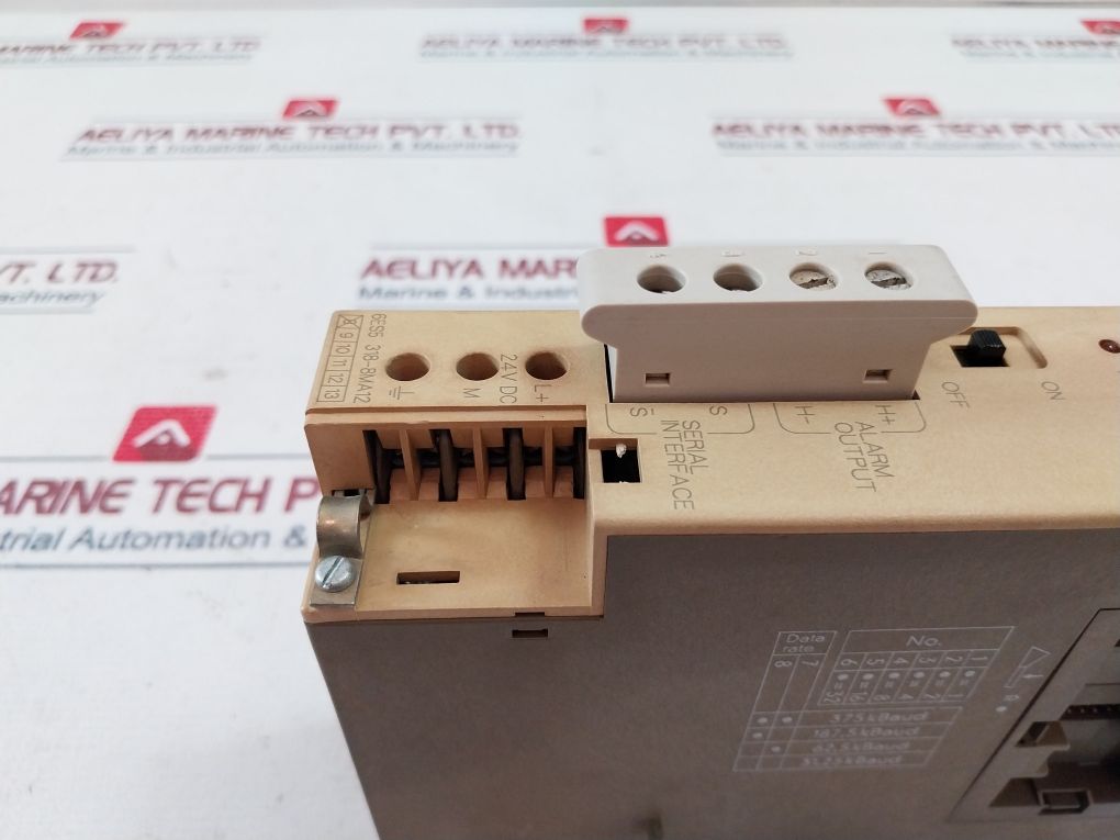 Siemens 6Es5 318-8Ma12 Interface Module 24V Dc 0.35A