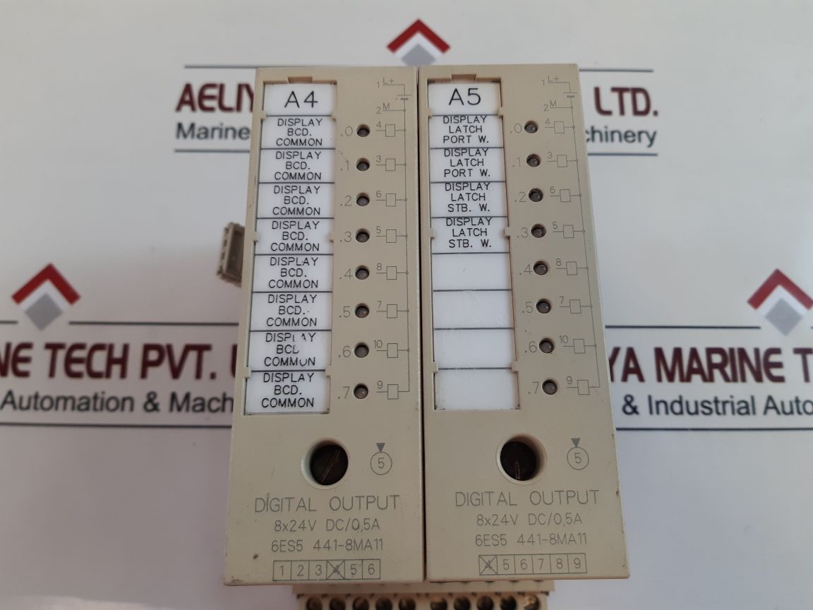 Siemens 6Es5 441-8Ma11 Digital Output Module Set
