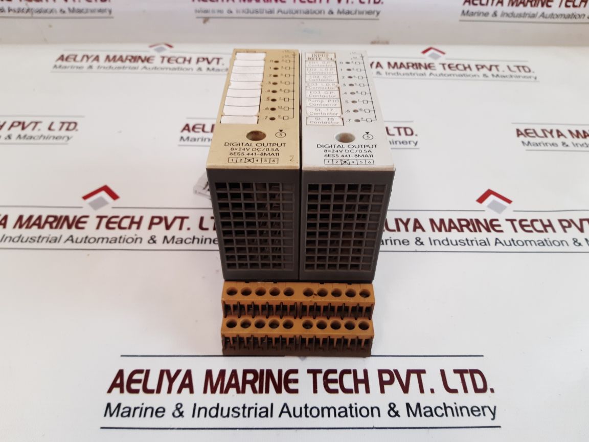 Siemens 6Es5 441-8Ma11 Simatic S5 Digital Output With Base