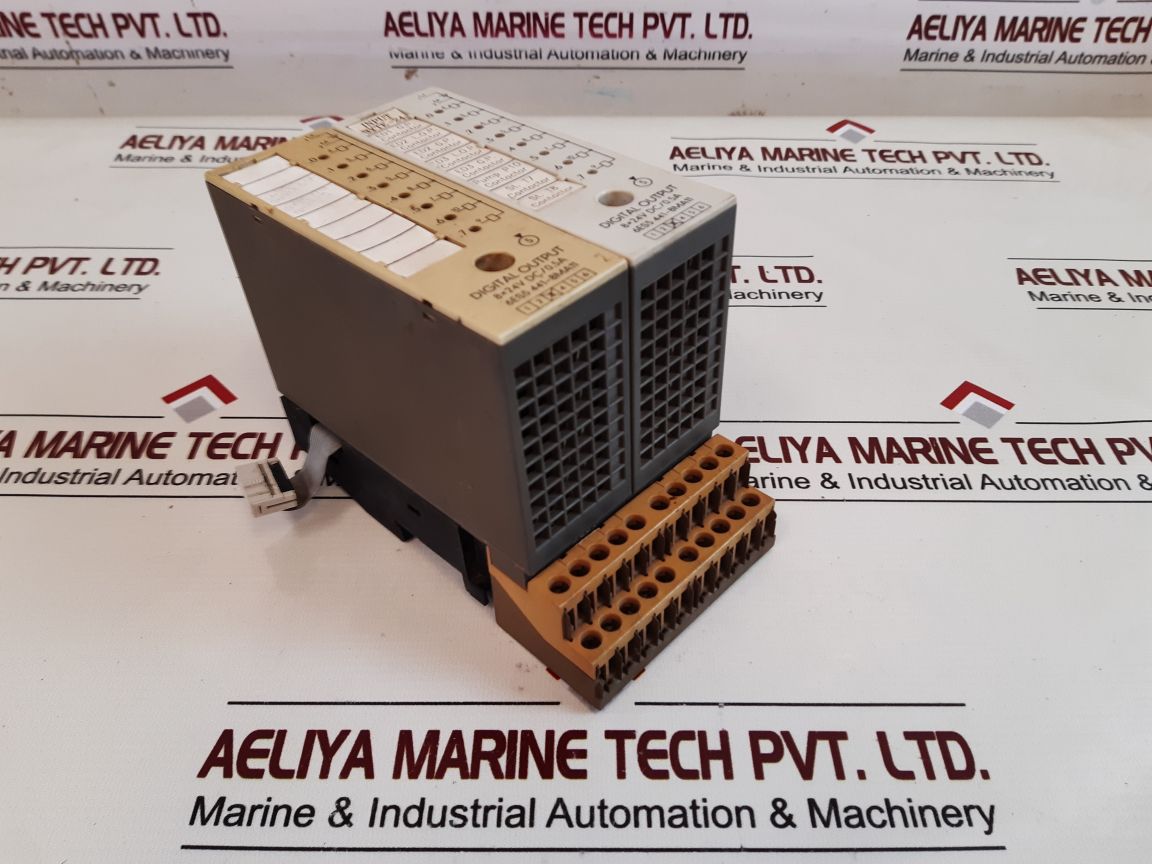 Siemens 6Es5 441-8Ma11 Simatic S5 Digital Output With Base