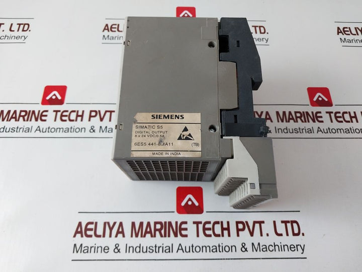 Siemens 6Es5 421-8Ma12 Digital Input With 6Es5 441-8Ma11 Output Module