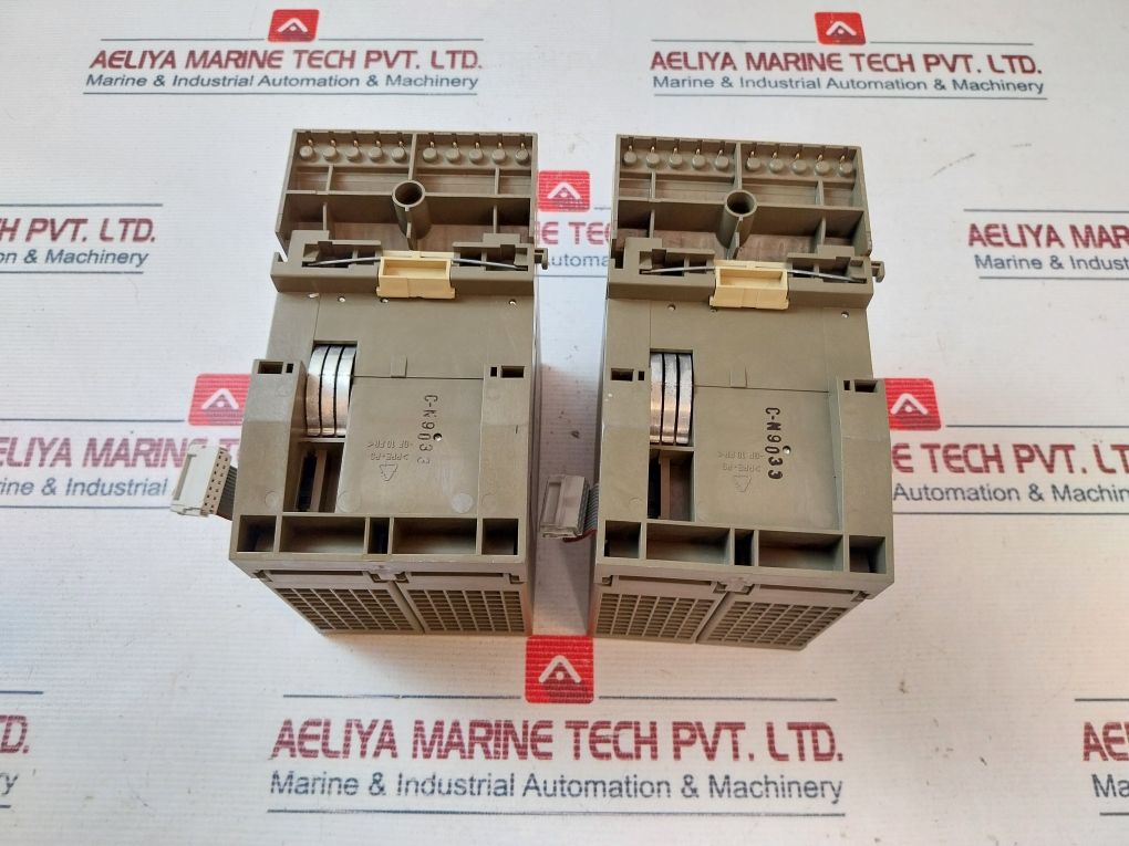 Siemens 6Es5 441-8Ma11 Digital Output Module 0.5A