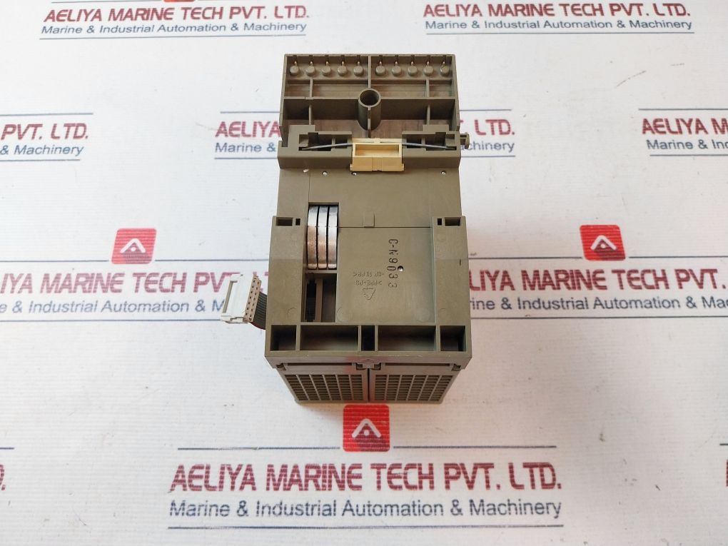 Siemens 6Es5 441-8Ma11 Digital Output Module 0.5A