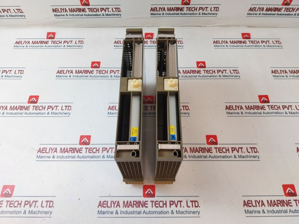 Siemens 6Es5 491-0Lb11 Adaption Casing Ac 250V