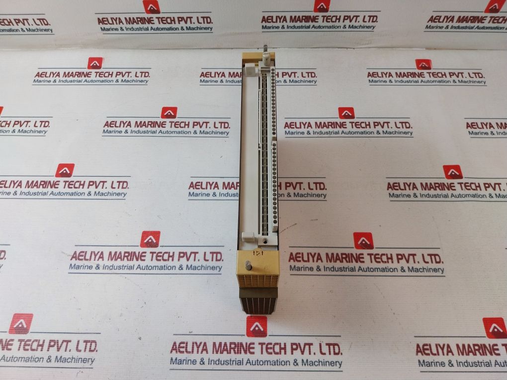 Siemens 6Es5 491-0Lb11 Adaption Casing Ac 250V