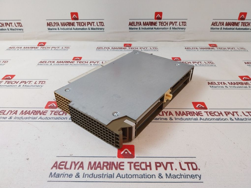 Siemens 6Es5 491-0Lb11 Adaption Casing Ac 250V