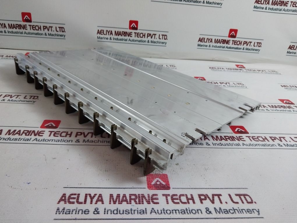 Siemens 6Es5 700-2La12 Subrack