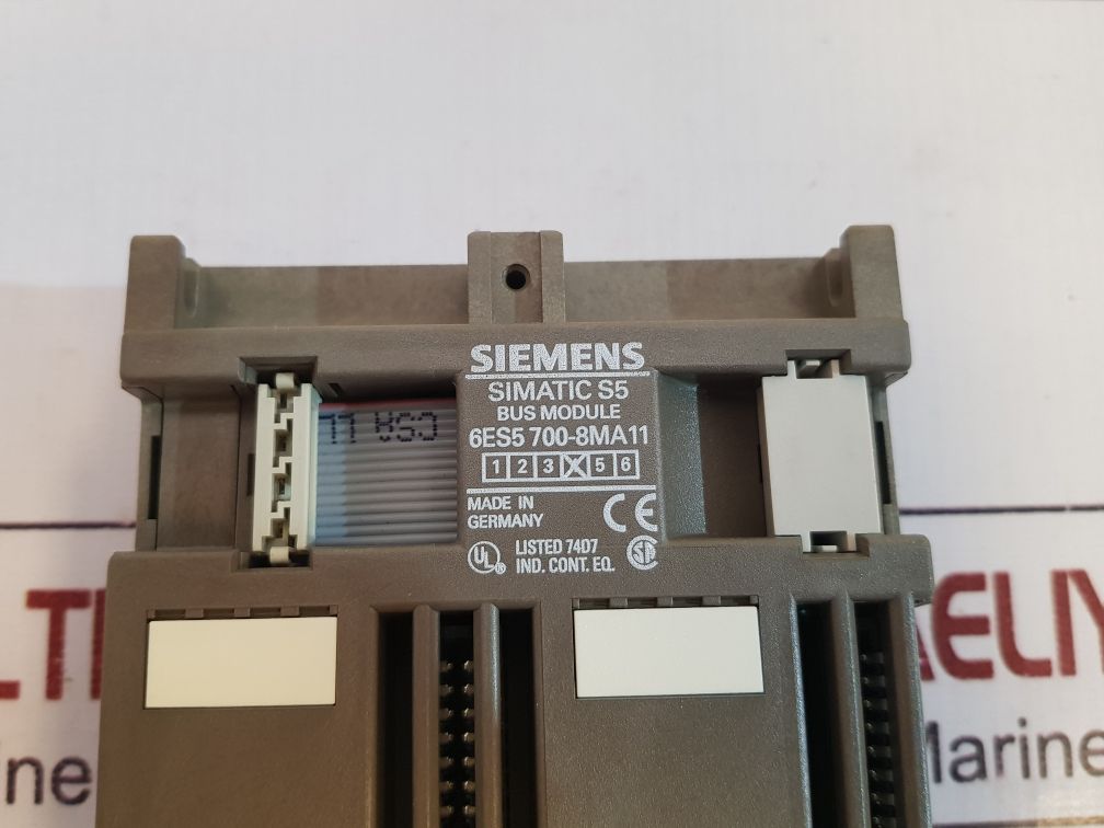 Siemens Simatic S5 Bus Module 6Es5 700-8Ma11