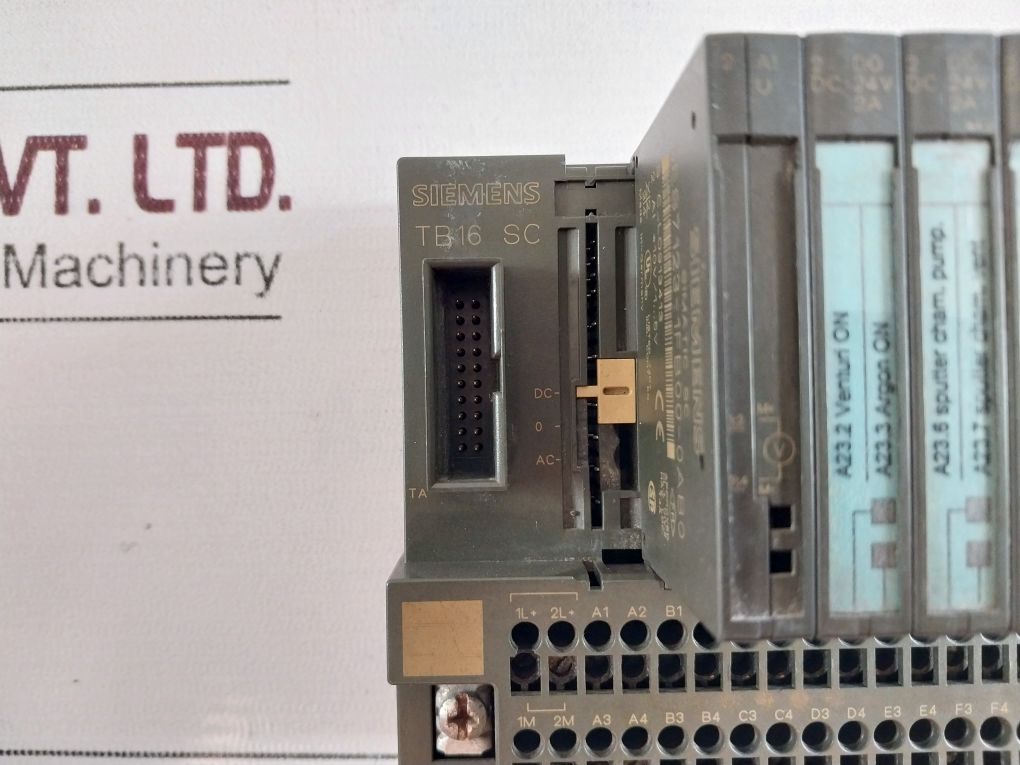 Siemens Simatic Sc 6Es7120-0Ah01-0Aa0 Terminal Block Dc 24V 2A