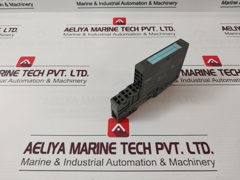 Siemens 6Es7 131-4Bb00-0Ab0 Input Module With 6Es7 193-4Cb10-0Aa0 