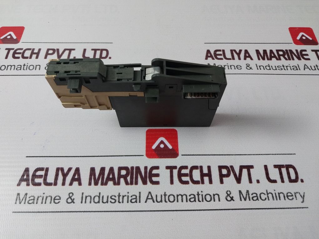 Siemens 6Es7 138-4Ca00-0Aa0 Electronic Module With 6Es7 193-4Ce10-0Aa0