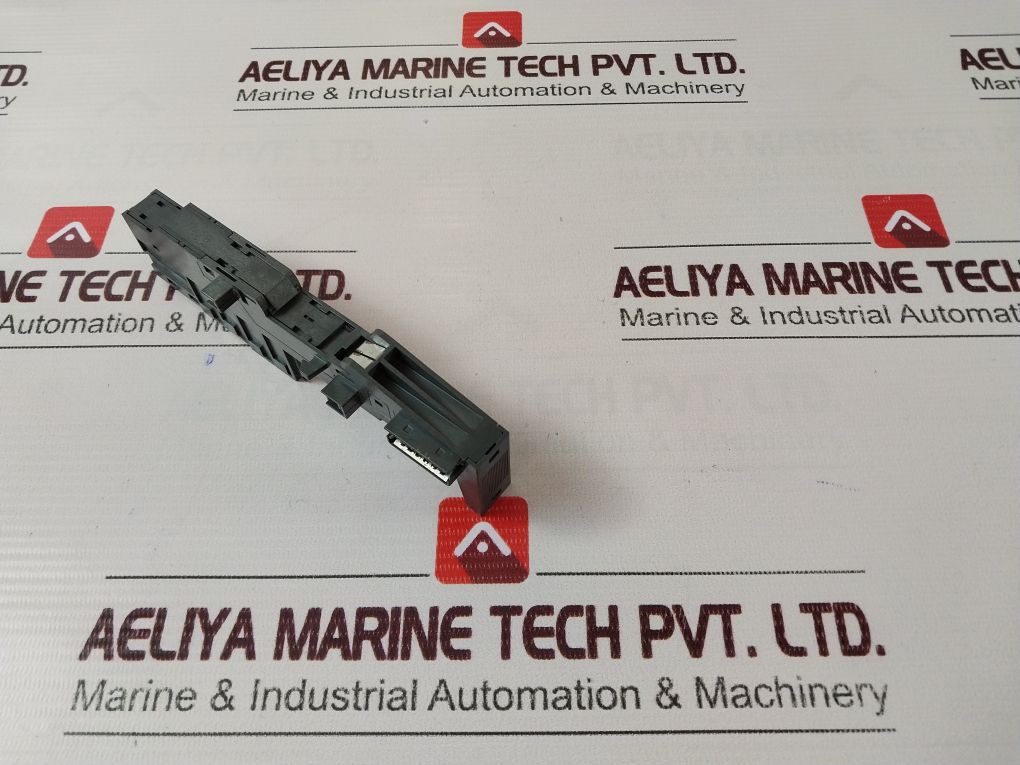 Siemens 6Es7 193-4Ca50-0Aa0 Plc Terminal Module