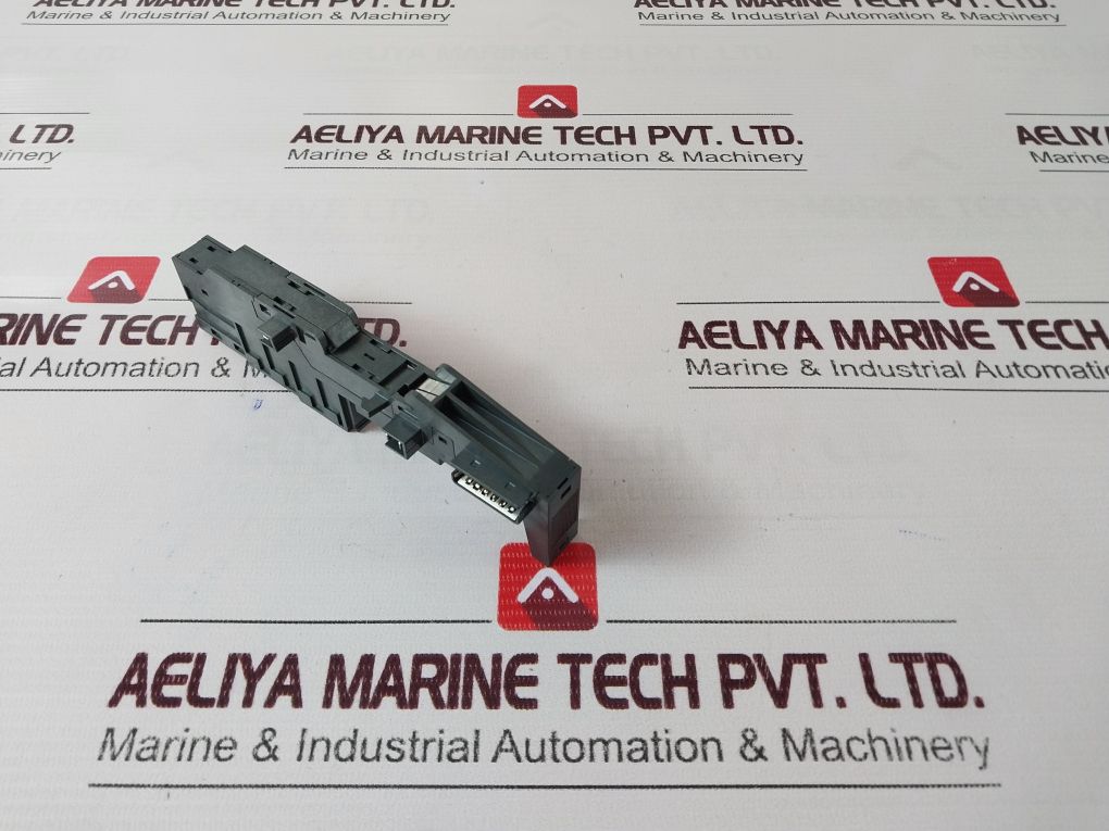 Siemens 6Es7 193-4Ca50-0Aa0 Universal Terminal Module E01