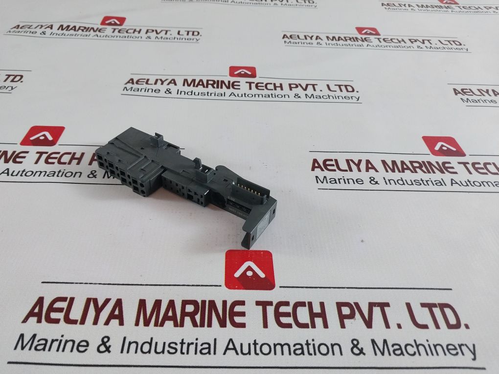 Siemens 6Es7 193-4Cb30-0Aa0 Terminal Module
