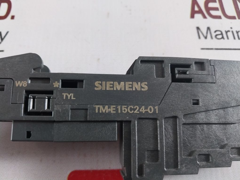 Siemens 6Es7 193-4Cb30-0Aa0 Terminal Module