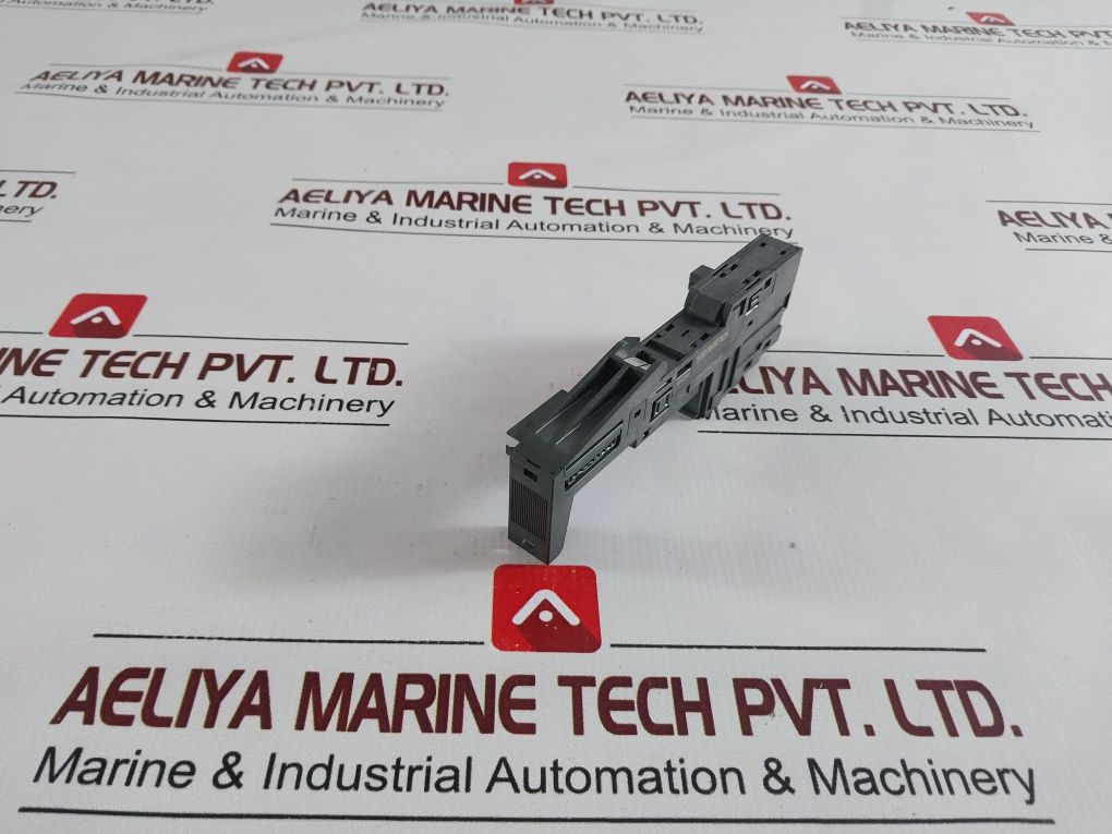 Siemens 6Es7 193-4Cb30-0Aa0 Terminal Module