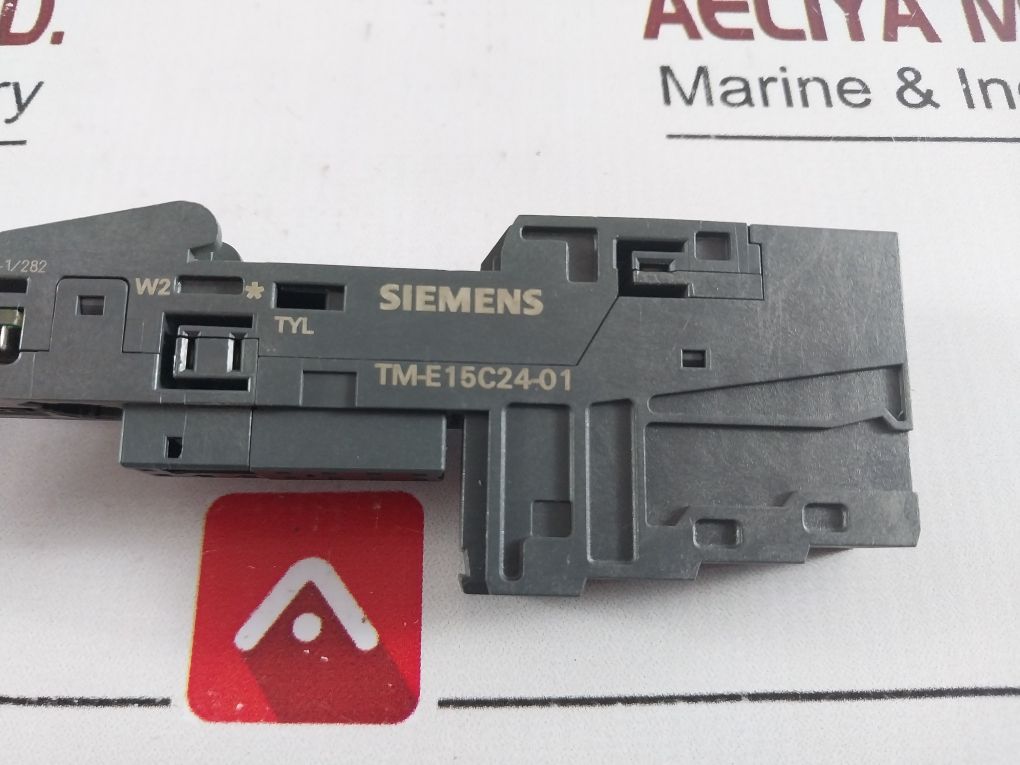Siemens 6Es7 193-4Cb30-0Aa0 Terminal Module