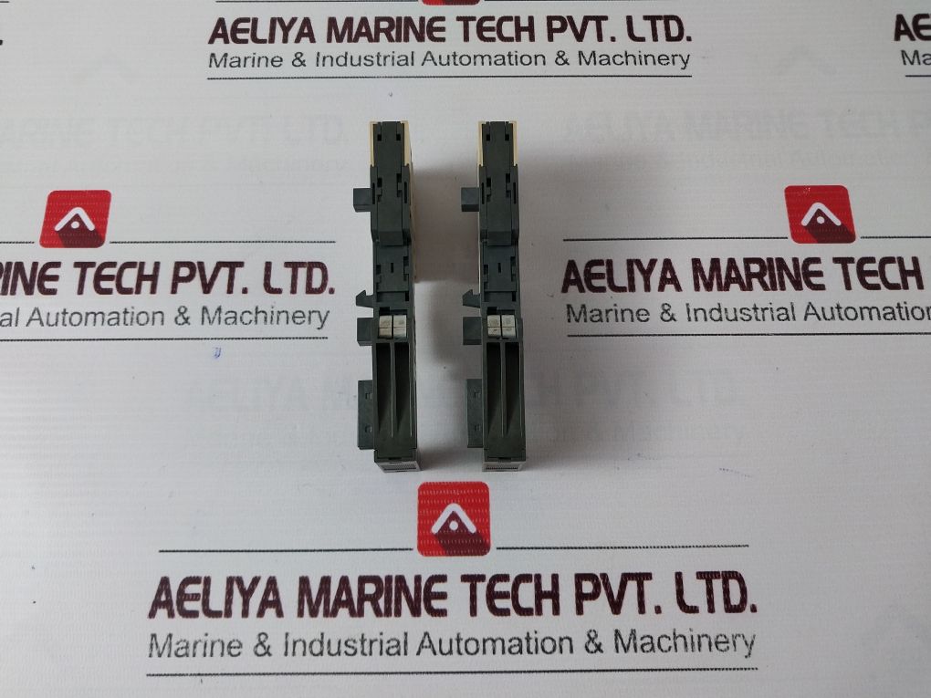 Siemens 6Es7 193-4Cc20-0Aa0 Terminal Module E02