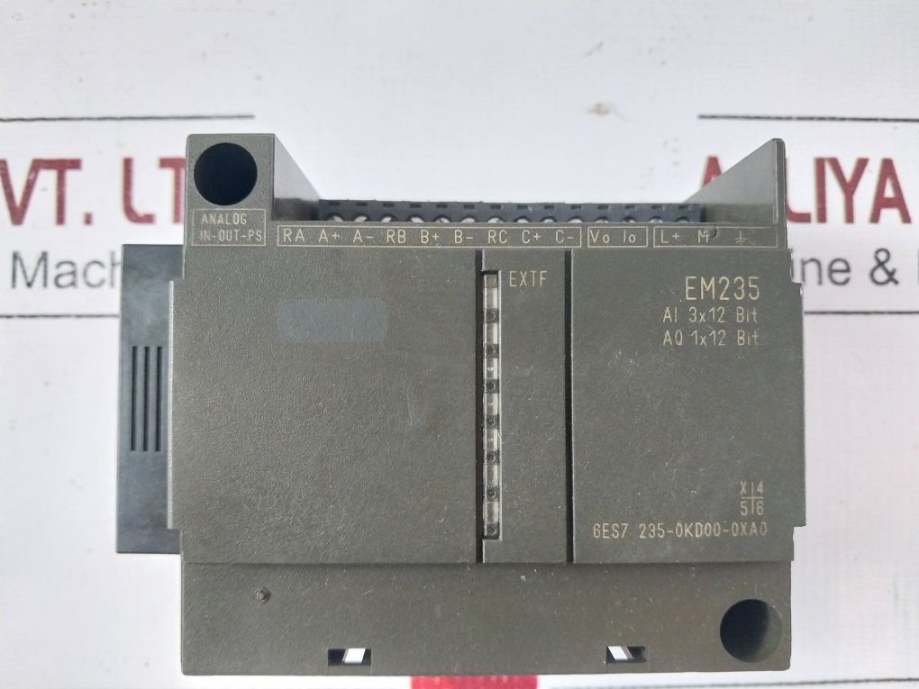 Siemens 6Es7 235-0Kd00-0Xa0 Analog I/O Module E-stand: 03