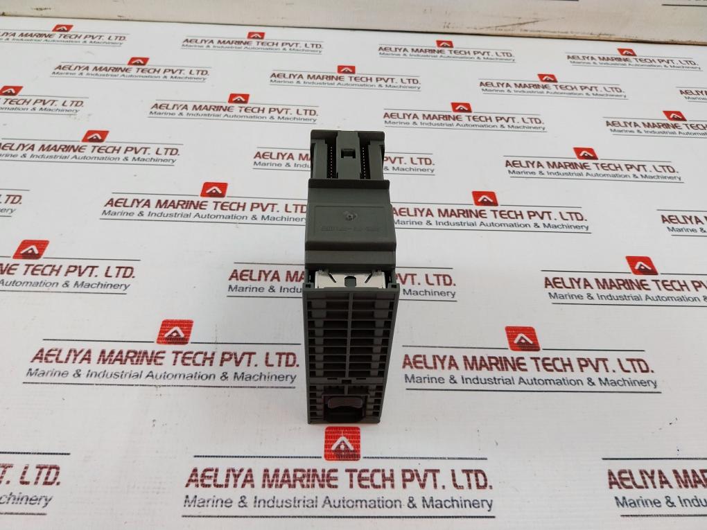 Siemens 6Es7 322-1Hf10-0Aa0 Digital Output Module Relay