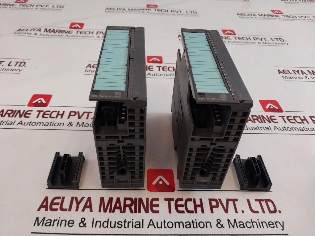 Siemens 6Es7 335-7Hg01-0Ab0 Analog I/O Module