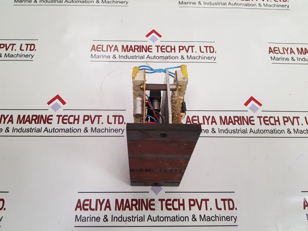 Siemens 6Ga 2490-0A Voltage Regulator