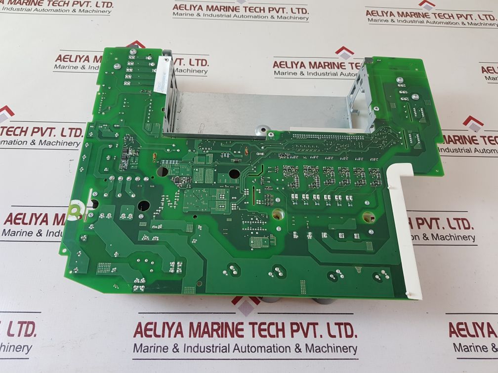 Siemens 6Se7016-1Ea84-1Hf3 Inverter Drive Board 94V-0