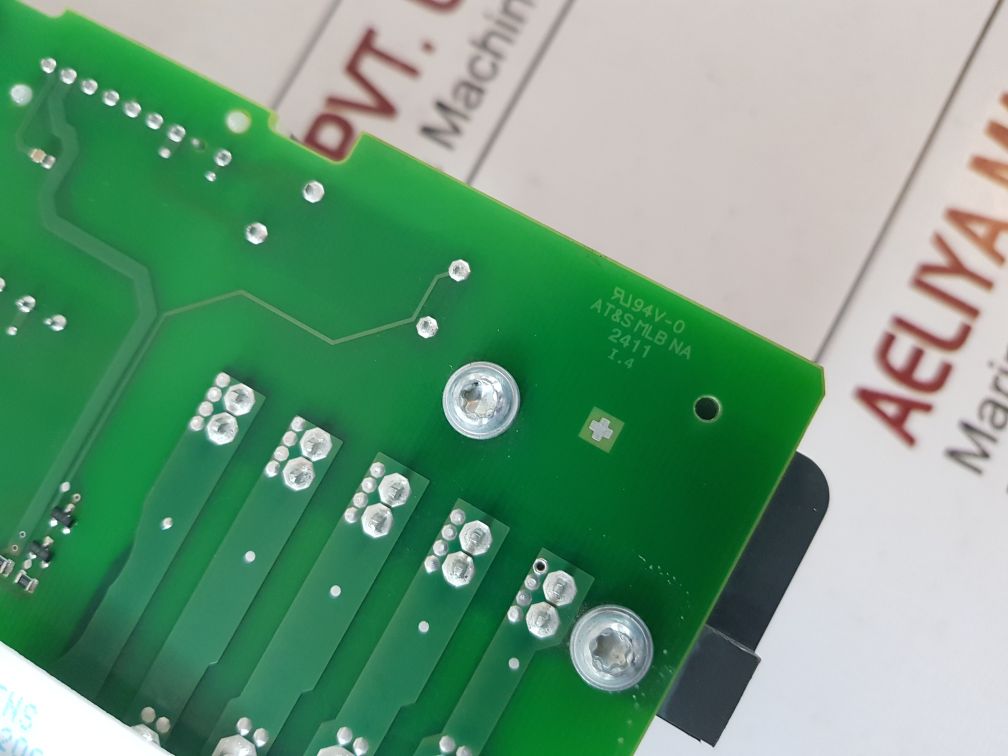 Siemens 6Se7016-1Ea84-1Hf3 Inverter Drive Board 94V-0