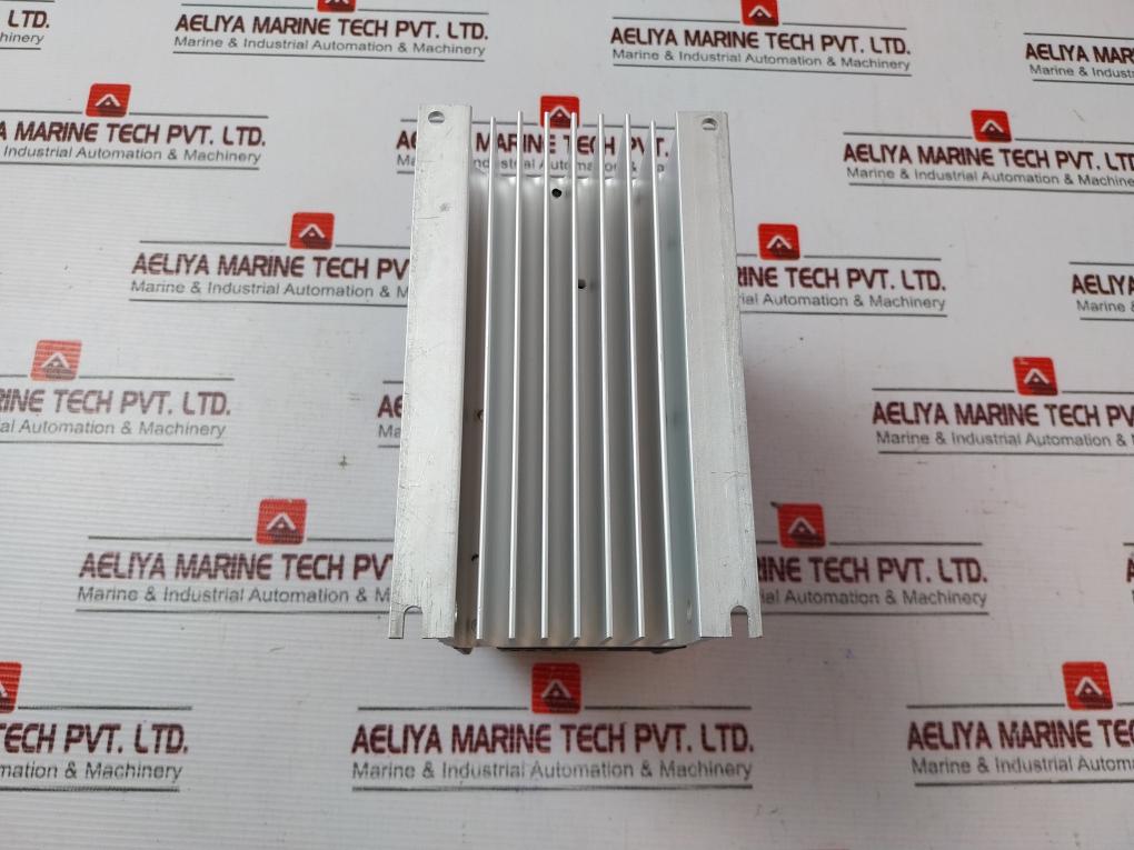 Siemens 6Sl3210-5Be17-5Uv0 Industry Inverter 50/60Hz