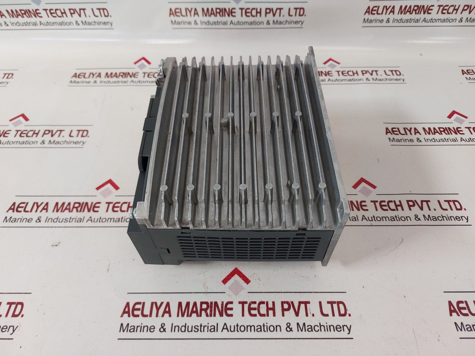 Siemens 6Sl3210-5Cc14-0Ua0 Sinamics V60 Cpm60.1 Servo Drive