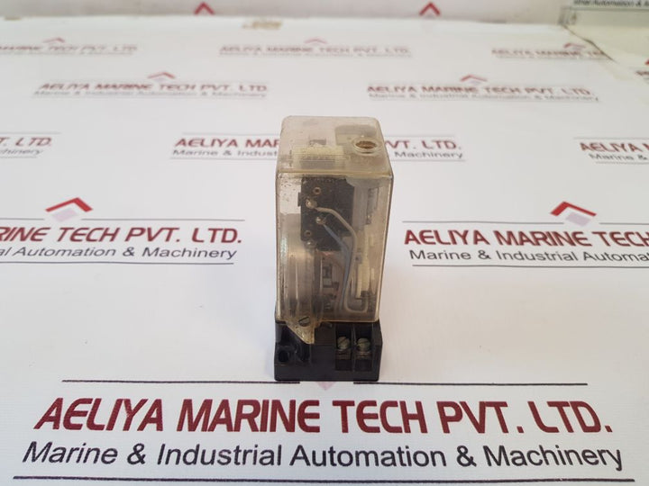 Siemens Relay With Base 7Pn5094-0Ac/Z49F