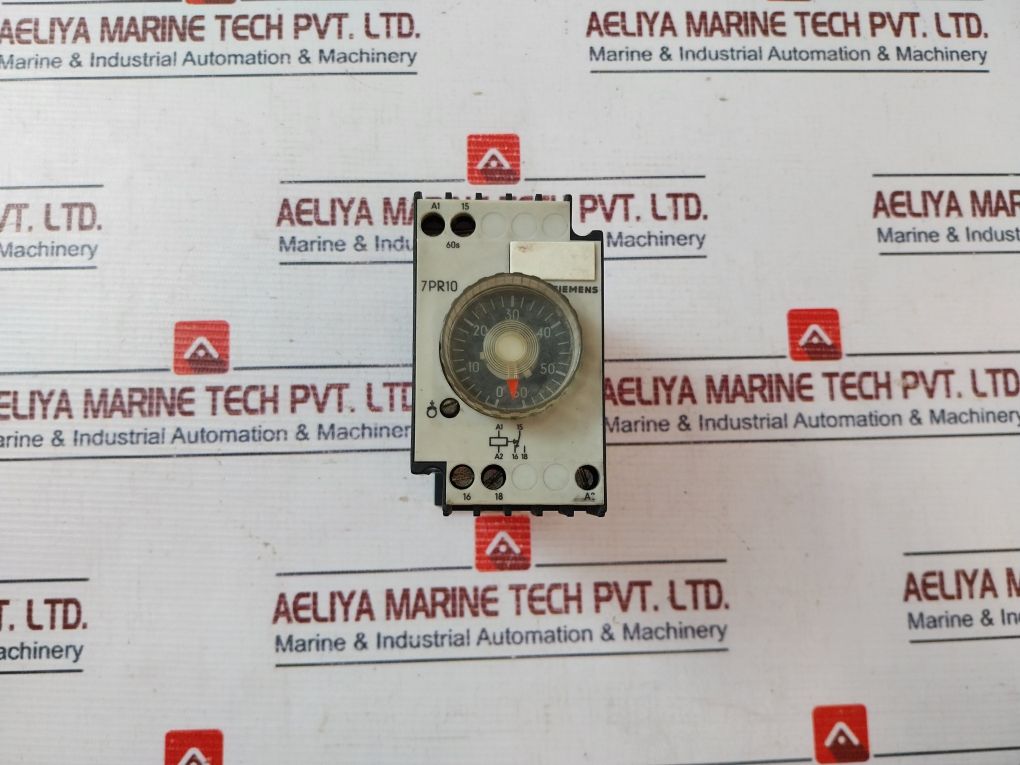 Siemens 7Pr1040-2Ag00 Time Delay Relay 110V 50Hz