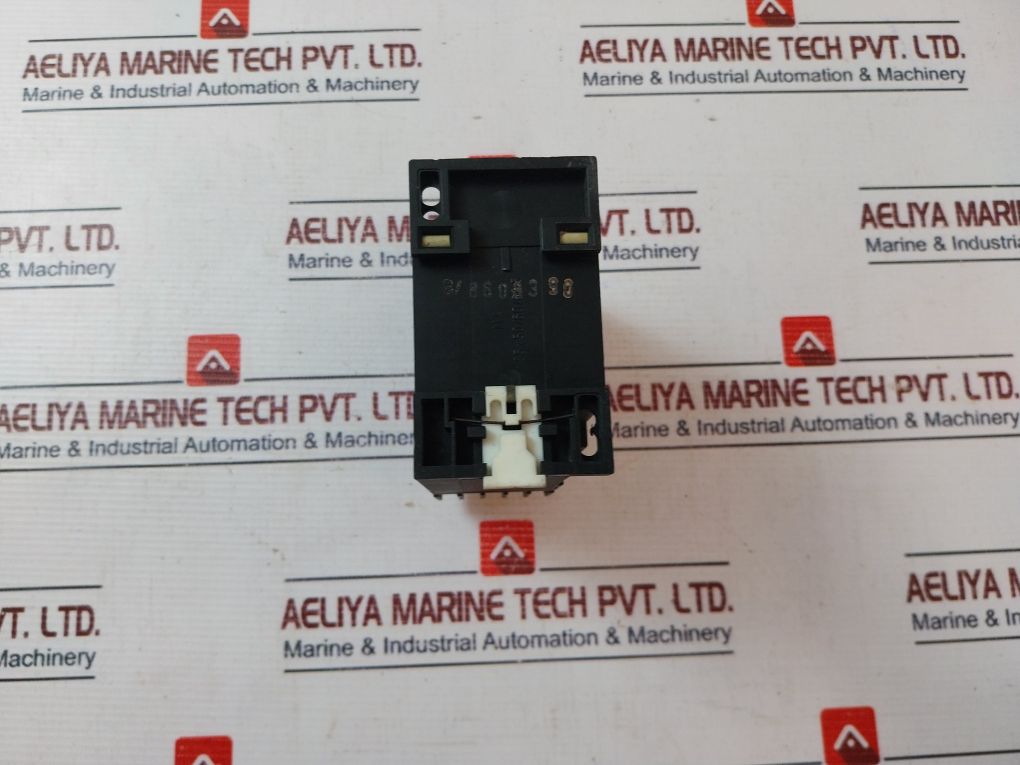 Siemens 7Pr1040-2Ag00 Time Delay Relay 110V 50Hz