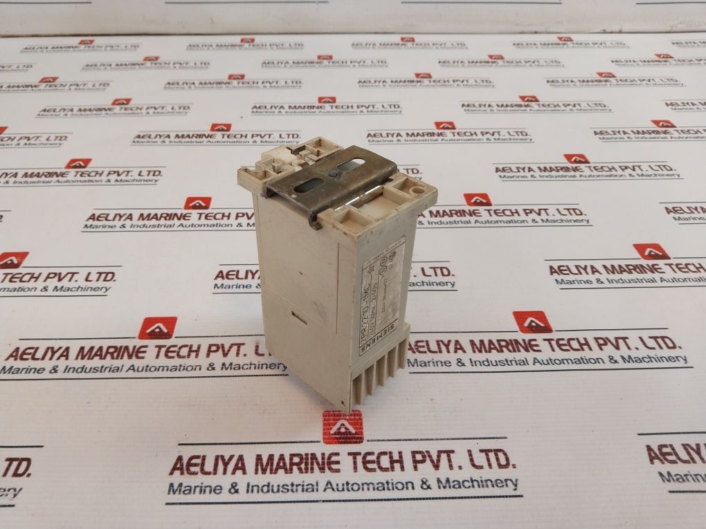 Siemens 7Pr22 10-1Mc Time Relay 0-60S 240V