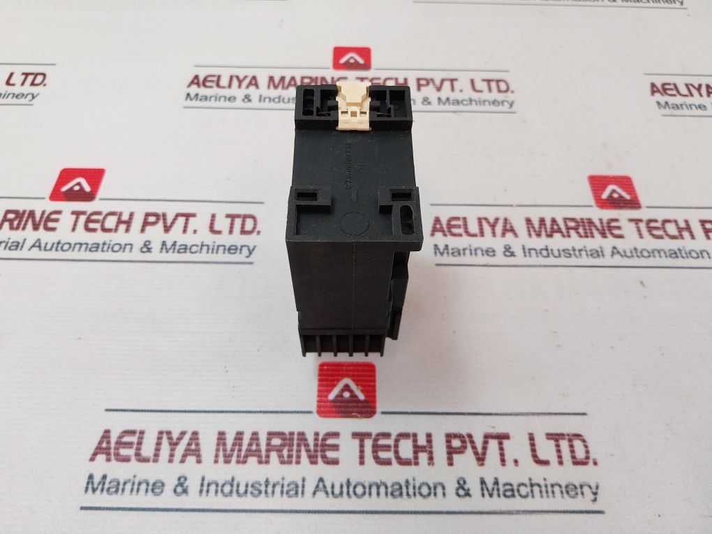 Siemens 7Pu1540-8Bn41-0Z Electronic Timer